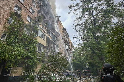 Three killed, more than 20 injured in overnight Russian attack on Ukraine's Kharkiv
