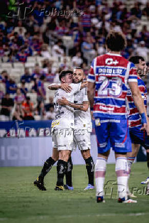 Partida entre Fortaleza e Santos pelo Campeonato Brasileiro