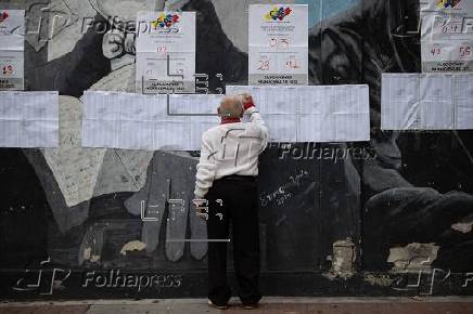 Maduro llama a los venezolanos a votar en un 
