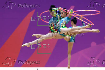 Gimnasia rítmica cinco aros
