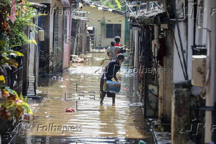 Aftermath of floods that killed hundreds in Sri Lanka