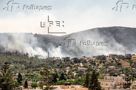 Wildfires continue to rage on Greek island of Chios