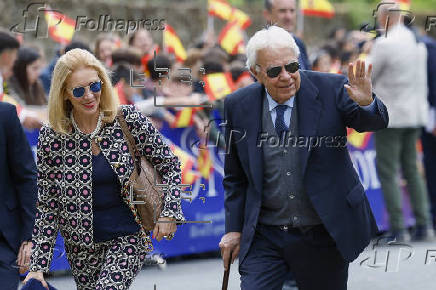 Josep Borrell recibe el Premio Europeo Carlos V