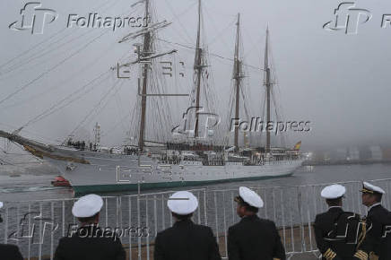 El buque escuela Juan Sebastián Elcano llega a Valparaíso, primera escala en el Pacífico