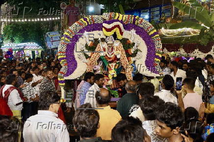 Hindu Karaga festival in Bangalore