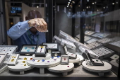 Geneva hosts 9th 'GemGeneve' jewelry and gemstones fair