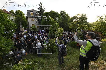 Protest against draft transparency law held in Budapest