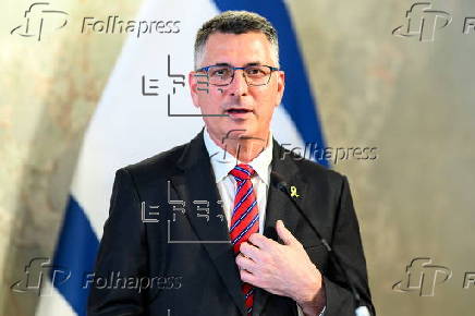 Israeli Foreign Minister Gideon Sa'ar and German Foreign Minister Johann Wadephul visit Vienna