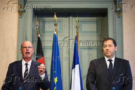German Finance Minister Klingbeil and French Finance Minister Lombard meet in Genshagen
