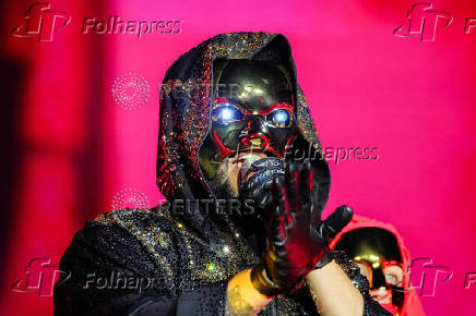 The Weeknd performs at MetLife Stadium in East Rutherford