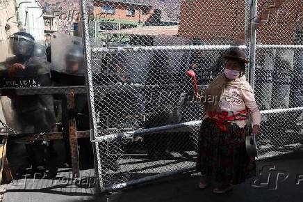 Simpatizantes de Evo Morales continúan protestas contra Luis Arce