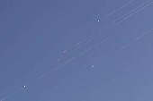 Iran launches new wave of strikes against Israel