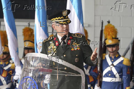 Jefe militar de Honduras arremete contra medios y garantiza comicios limpios en noviembre