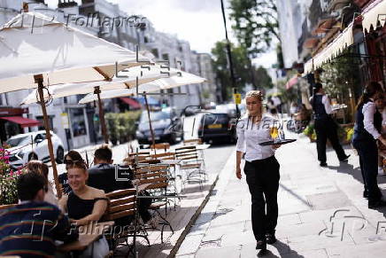 Daily life in Notting Hill, London