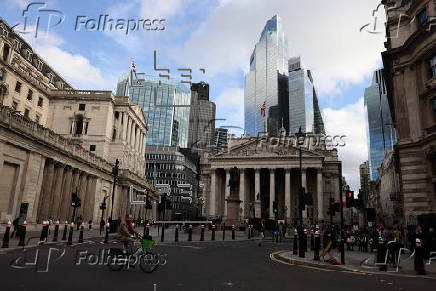 Britain's economy barely grew in run-up to budget