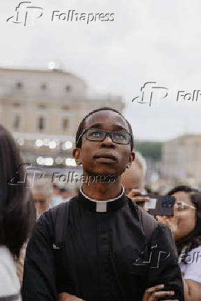 Robert Prevost é nomeado o novo papa da Igreja Católica.