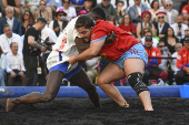 Competición de lucha canaria en Madrid
