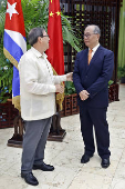 Cuba y China apuestan por fortalecer su cooperación en biotecnología e infraestructuras