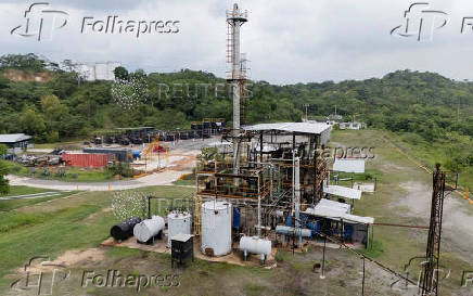 Mexican authorities discover clandestine mini-refinery in crackdown of illegal hydrocarbon trade, in Coatzacoalcos