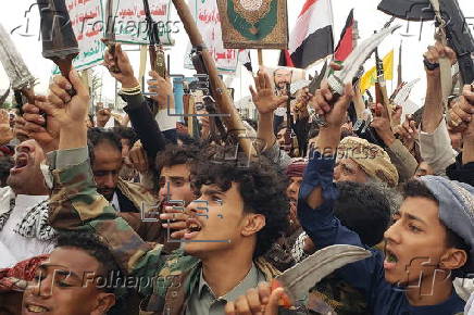 Mass Houthi protest in Sana'a against Israeli attacks on Gaza