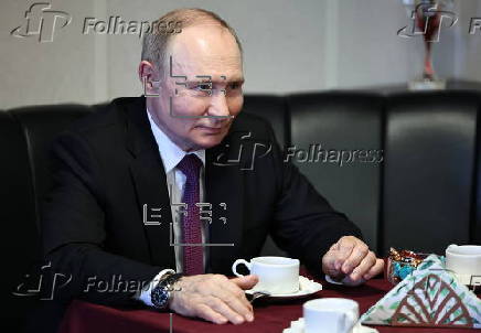 Russian president attends Navy Day celebrations in St. Petersburg
