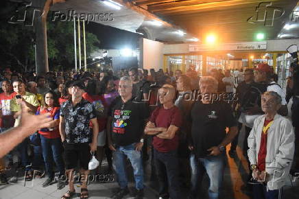 Metrô do Recife fica sem funcionar por 24 horas