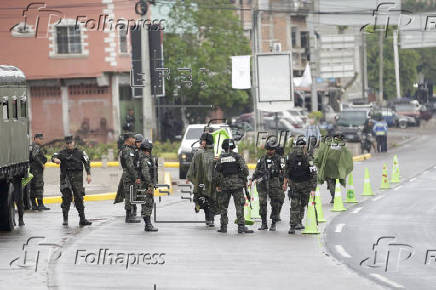 Militares custodian Banco Central ante Cumbre de la Celac