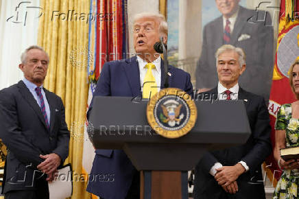 Swearing-in ceremony for Administrator of the Centers for Medicare and Medicaid Services Mehmet Oz in the Oval Office in Washington