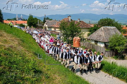 Traditional Roman Catholic Pentecostal festival in Sumuleu Ciuc