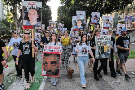 March calling for release of remaining hostages, in Tel Aviv