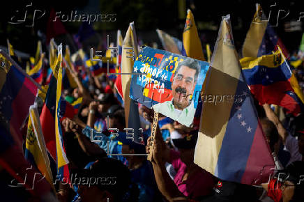 Chavistas marchan en Venezuela en respaldo a Maduro ante 