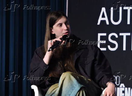 Youtuber e influenciador felca participa da influent summit