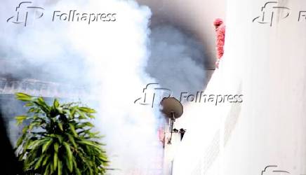 Incêndio na rua riachuelo centro do rio de janeiro.