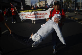 El presidente de Panamá sanciona la ley para reformar la seguridad social