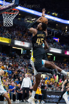 NBA: Playoffs-Cleveland Cavaliers at Indiana Pacers