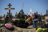 Traditional Easter of the Dead celebration in Chisinau