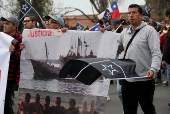 Protest against a law that would increase quotas for industrial fishing companies, in Valparaiso