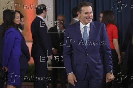 Portugal's new government sworn in