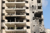 Iran fires missiles at Israel