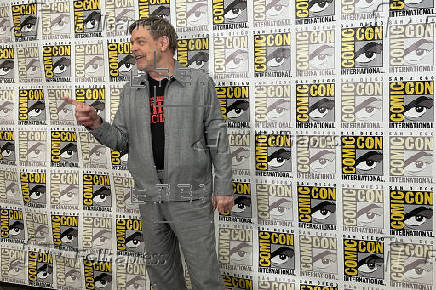 Mark Hamill: Estamos tan divididos que usar el cine como evasión es terapéutico