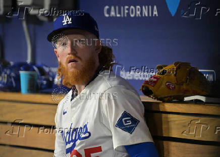 MLB: Atlanta Braves at Los Angeles Dodgers