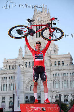 FILE PHOTO: Vuelta a Espana