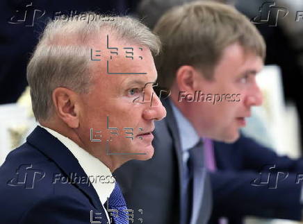 Russian president holds meeting of Russia-Land of Opportunity supervisory board
