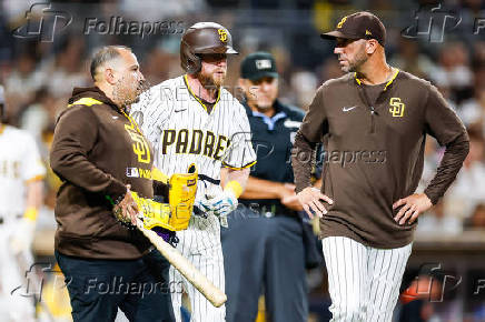 MLB: San Francisco Giants at San Diego Padres