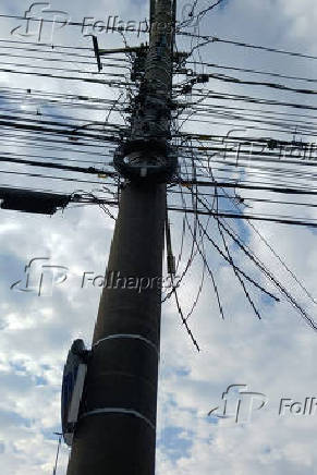 Prefeitura quer aumentar multa para fios soltos e emaranhados