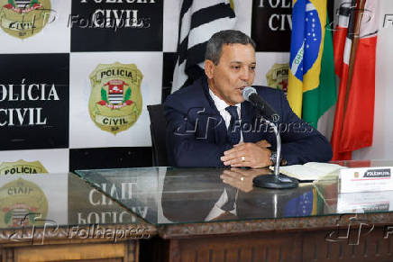 Coletiva de imprensa com delegado Demacro sobre caso Vitória