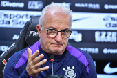 Corinthians apresenta Dorival Junior