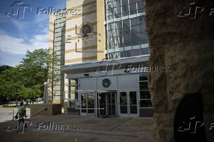 Federal judge calls on DOJ, DHS to testify about Kilmar Abrego Garcia plans