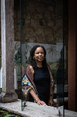 Retrato da escritora americana Saidiya Hartman na Flip