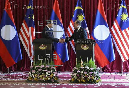 Prime Minister of Laos Sonexay Siphandone visits Malaysia